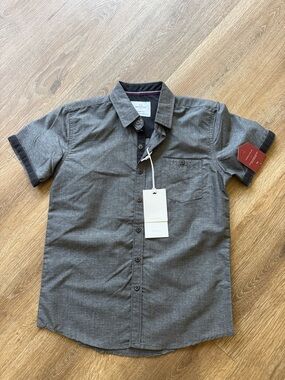 croft & barrow Gray Short-Sleeve Button-Up Shirt with Contrast Trim